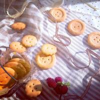 ニットの季節に♪ボタンクッキー作ってほこほこ気分になりませんか？❤️