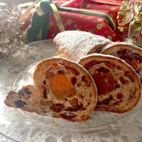 続々シュトーレン焼けています♪