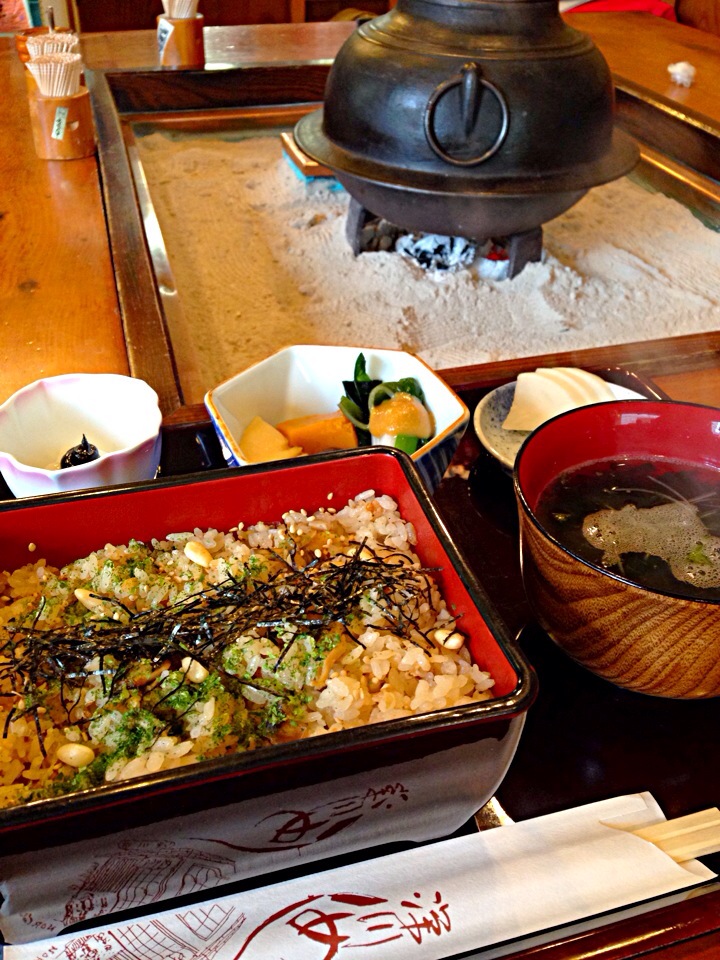 都民なら食べるべき 東京の郷土料理 深川めし のレシピと名店まとめ Macaroni