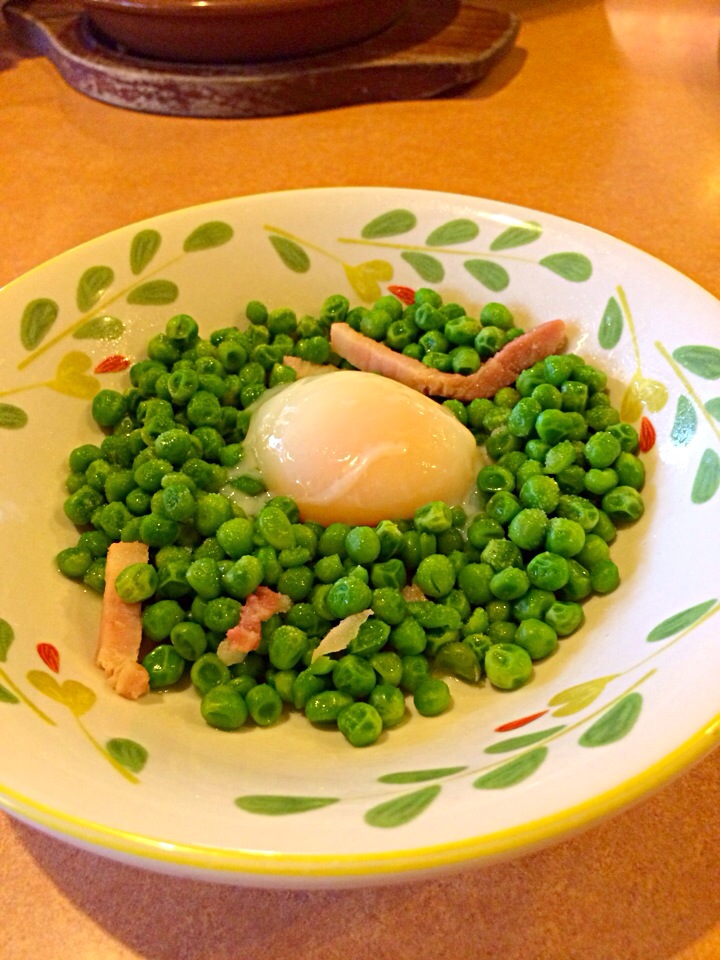 サイゼリヤの「柔らか青豆の温サラダ」がめっちゃ安くて美味しいと話題♡の画像