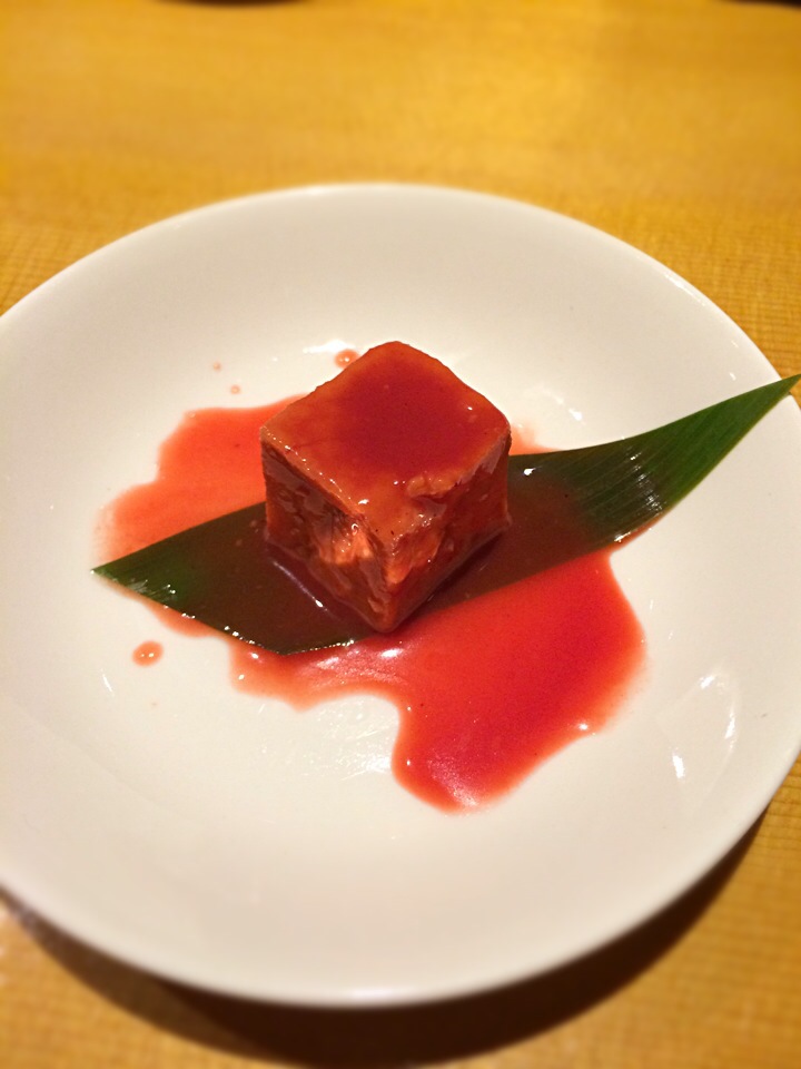 ここへ到着する 沖縄料理 豆腐 サマロンデ