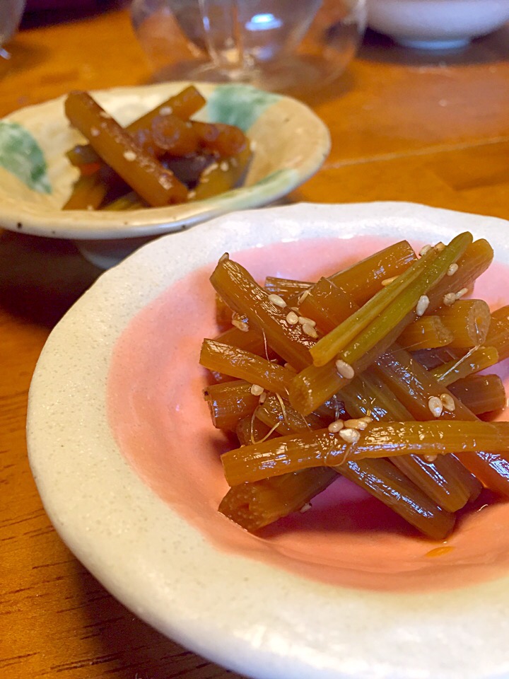 日本伝統の保存食 きゃらぶき の作り方 ふきをおいしく楽しもう Macaroni