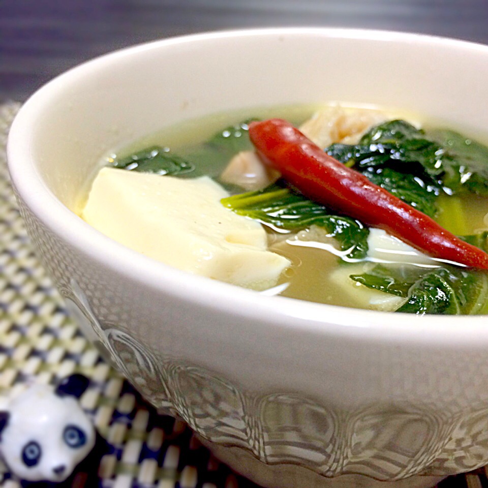 お浸しだけではもったいない 小松菜の絶品スープレシピ12選 Macaroni