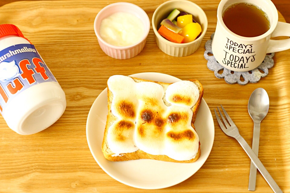 マシュマロクリーム フラフ って ふわとろ食感に日本でもハマる人急増 2ページ目 Macaroni
