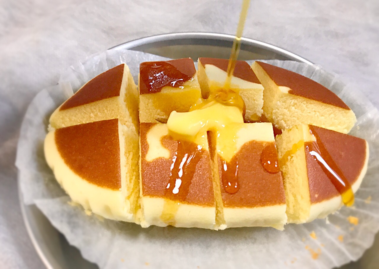 悪魔級のおいしさ 北海道チーズ蒸しケーキ を何倍も楽しむ食べ方はコレ Macaroni