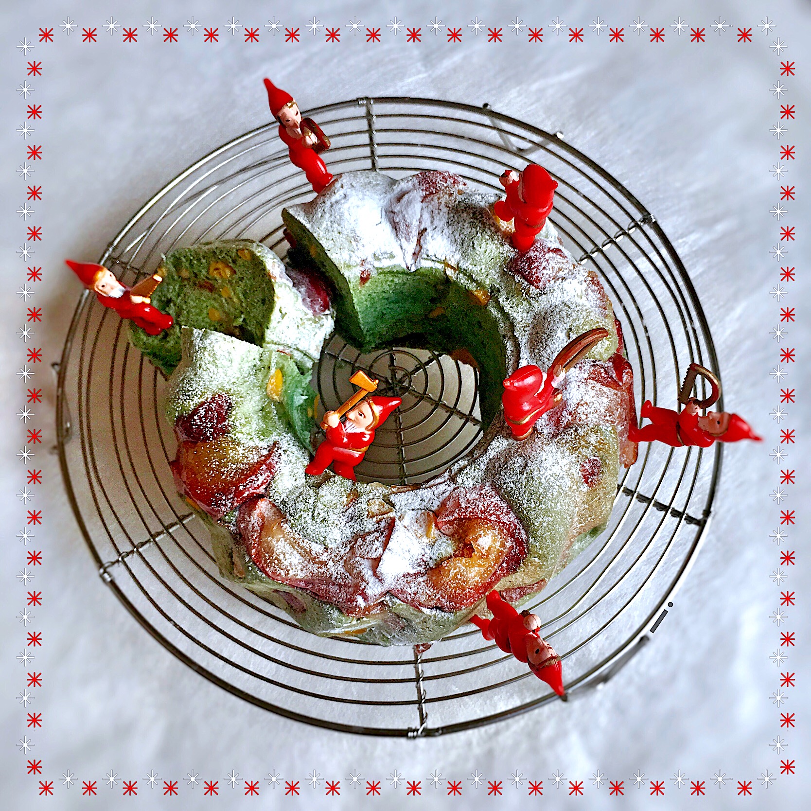 ケーキピック ケーキトッパー 飾り 森の小人 サンタ クリスマス - 食器