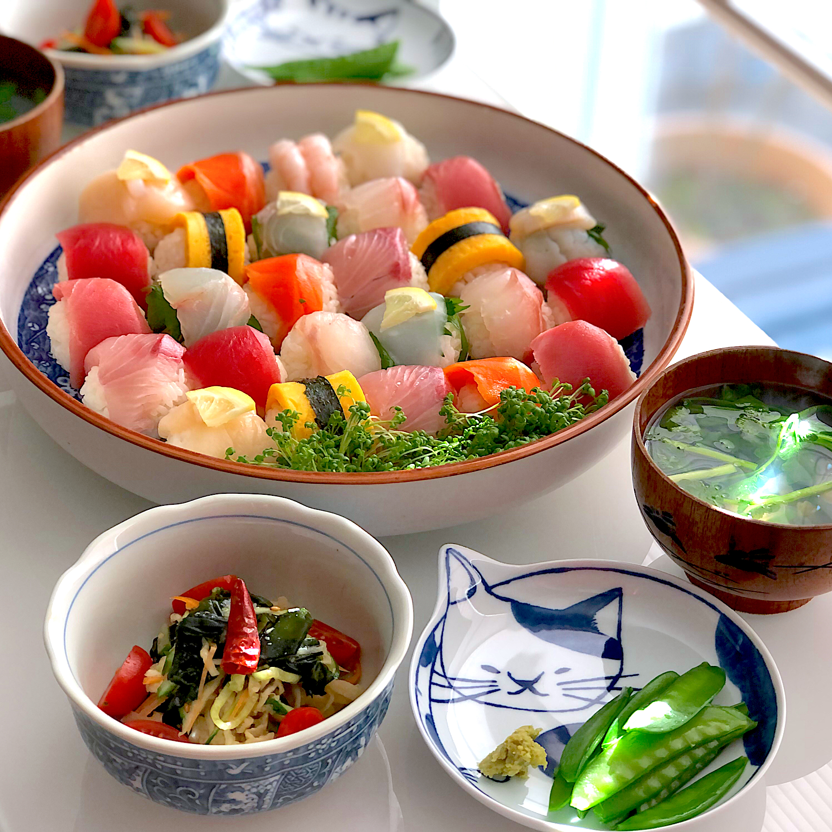 ちらし寿司以外の主食も人気！ひな祭りの献立7選。主菜・副菜・汁物の画像