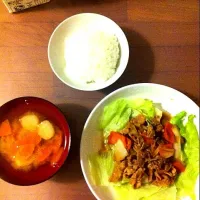 Snapdishの料理写真:豚肉のナンプラー炒め|Rieko Urakawaさん