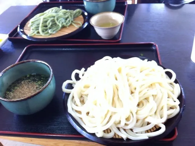 お店で食べる虎龍うどん ざる大|ひよまさん