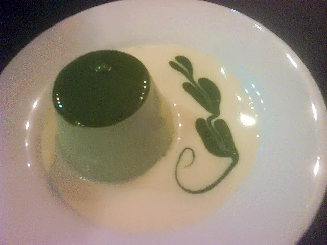 Snapdishの料理写真:green tea pannacotta|laurentia rosalinaさん