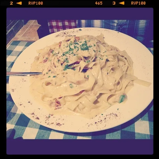 fettucine ciao italia|laurentia rosalinaさん