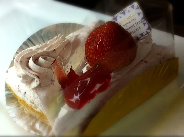 Double Strawberry Cheesecake|about.me/pinku_nekoさん