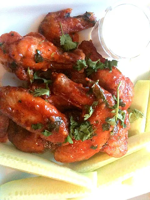 Snapdishの料理写真:Siracha Honey-Lime Hot Wings with Cucumber Wedges and Bleu Cheese Dressing|Monina Baronganさん