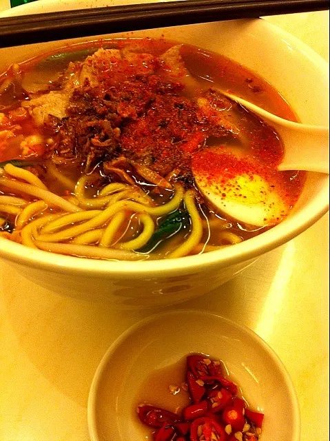 Snapdishの料理写真:Prawn Noodles @TheOldMalayaCafe|CopyCatさん