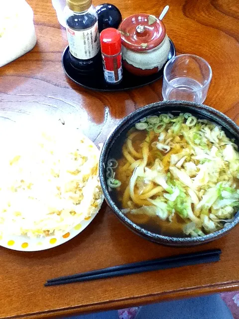 Snapdishの料理写真:天ぷらうどん 麺許皆伝|るりすずめさん