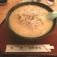 Snapdishの料理写真:中華料理屋さんの味噌ラーメン|林 繁樹さん