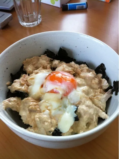 Snapdishの料理写真:ツナマヨ丼|梶田友美さん