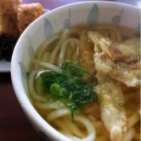 Snapdishの料理写真:ごぼう天とかしわのおにぎり|nonopapaさん