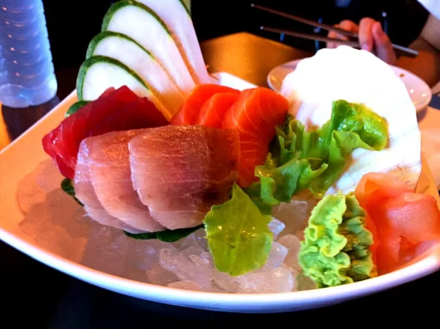 sashimi sample|Joy Nattiraさん