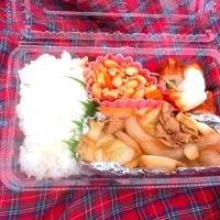 Snapdishの料理写真:野菜炒め、豆トマト煮、ちくきゅう|みつきさん