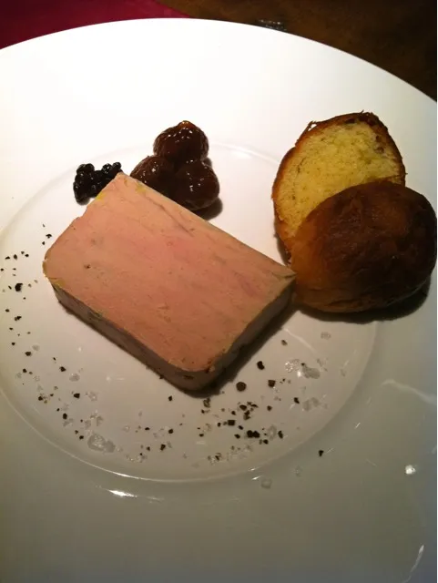 Snapdishの料理写真:Terrine de Foie Gras|Kuri Chanさん