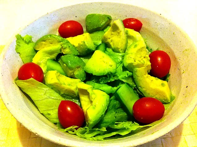 salade d'avocat et tomates|tigerさん