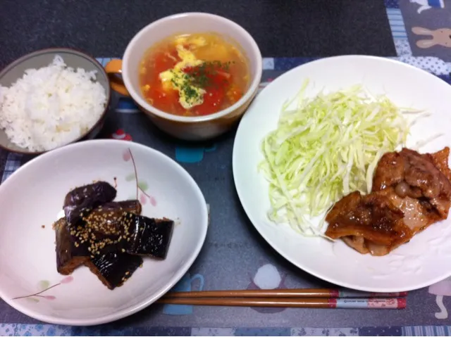 Snapdishの料理写真:豚のさっぱり焼き トマトと卵のスープ|oboyumiさん