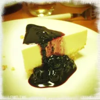 Snapdishの料理写真:real cheese cake|magdalena ohashiさん