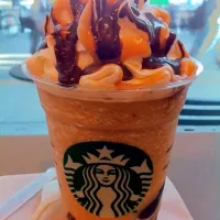 コーヒーゼリーフラペチーノWソースで！|miri1023さん