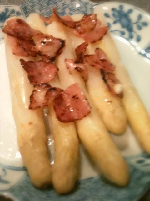 buttered white asparagus with bacon|Junya Tanakaさん