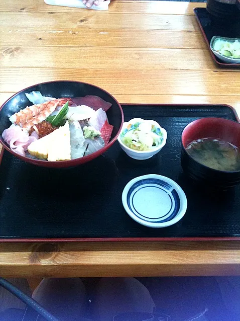 Snapdishの料理写真:海鮮丼|さきさん