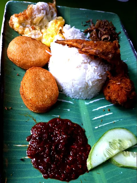 nasi lemak|farhah waheedaさん