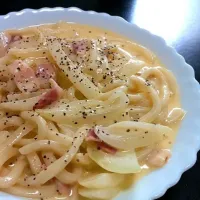 Snapdishの料理写真:カルボナーラうどん|ゆでたまごさん