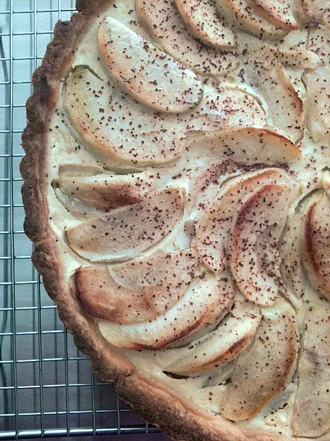 Apple Custard Tart|Monina Baronganさん