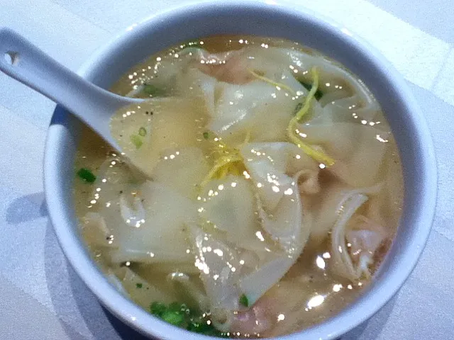 wonton soup|connieさん