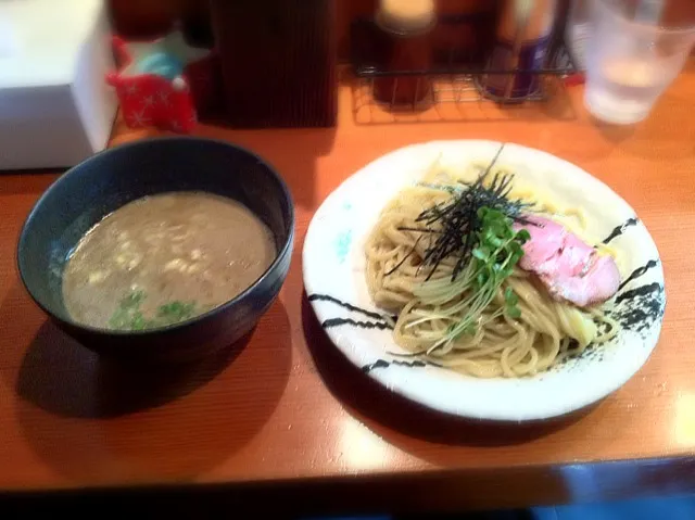 つけ麺(魚介)  ［ 麺処 ほん田  ¥680 ］|らーめんさん