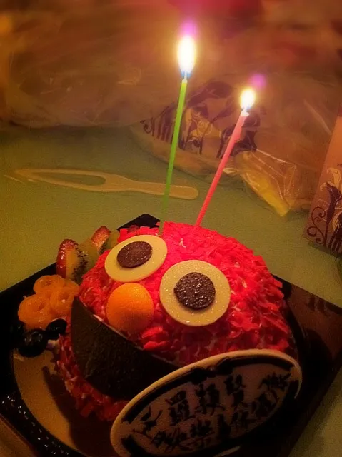 Snapdishの料理写真:Elmo Birthday cake |Tiffanyさん