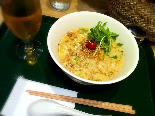 Snapdishの料理写真:白ごまスープの冷やし麺|しおりさん