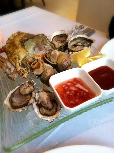 Snapdishの料理写真:seafood platter|maggie kwongさん