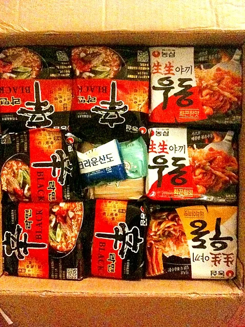 favorite instant noodlejust recived from korea:)|kimchihoilcさん