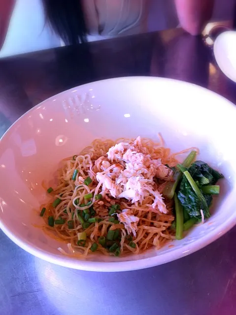 Noodle Crab Meat|Taweechai Lorushaweeさん