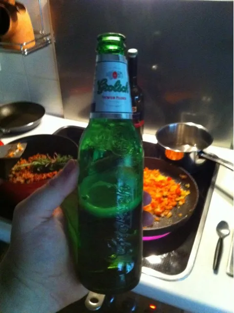 a nice cold beer whilst im cooking :D|simonさん