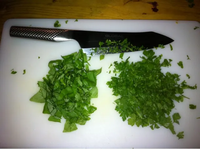 fresh basil and parsley chopped with my Global G-7 a|simonさん