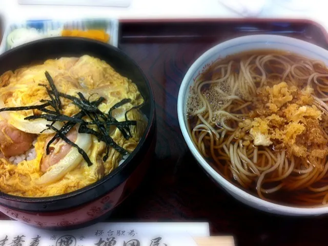 親子丼とそば|きよたさん