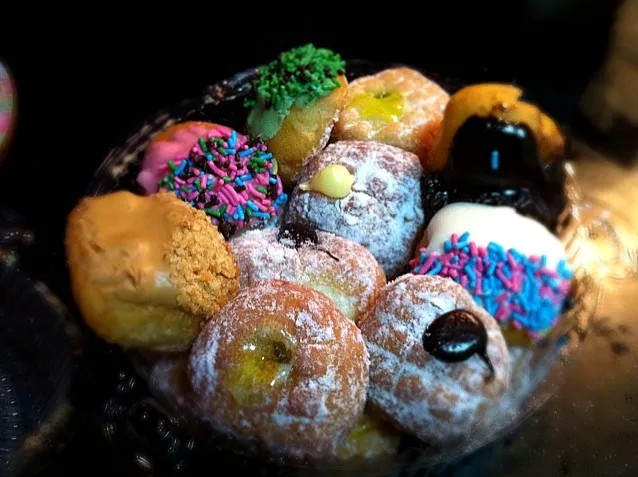 Mixed Donut|Faiezah Hussinさん