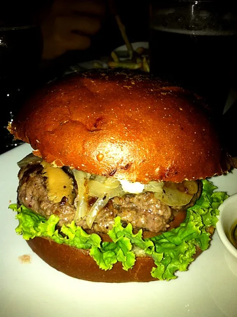 Shitake Mushroom Burger-FarBar, Little Tokyo, Los Angeles|Helen Wongさん