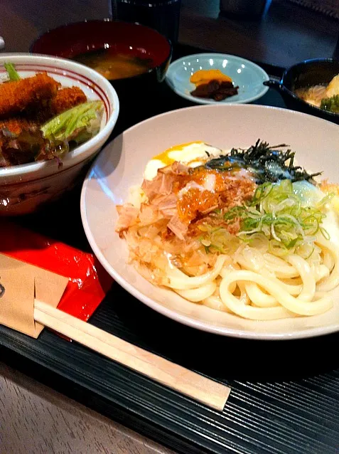 う丼定食|twovkさん