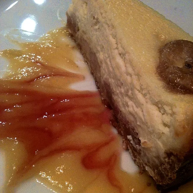 Jackfruit and Caramalized Plantain Cheesecake on Polvoron Crust|Monina Baronganさん