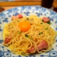 Snapdishの料理写真:カルボナーラ 分厚いベーコむ。|takahiroさん