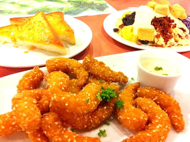 Snapdishの料理写真:Fried shrimp @ Sizzler|abple padaさん